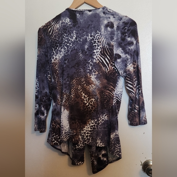 Animal Print Women's Tunic Top - Picture 5 of 5
